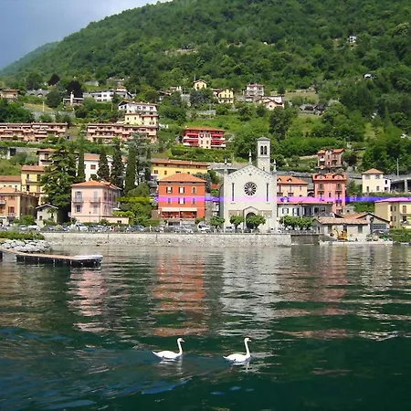 Lägenhet Sleeps 6 Pool T421317